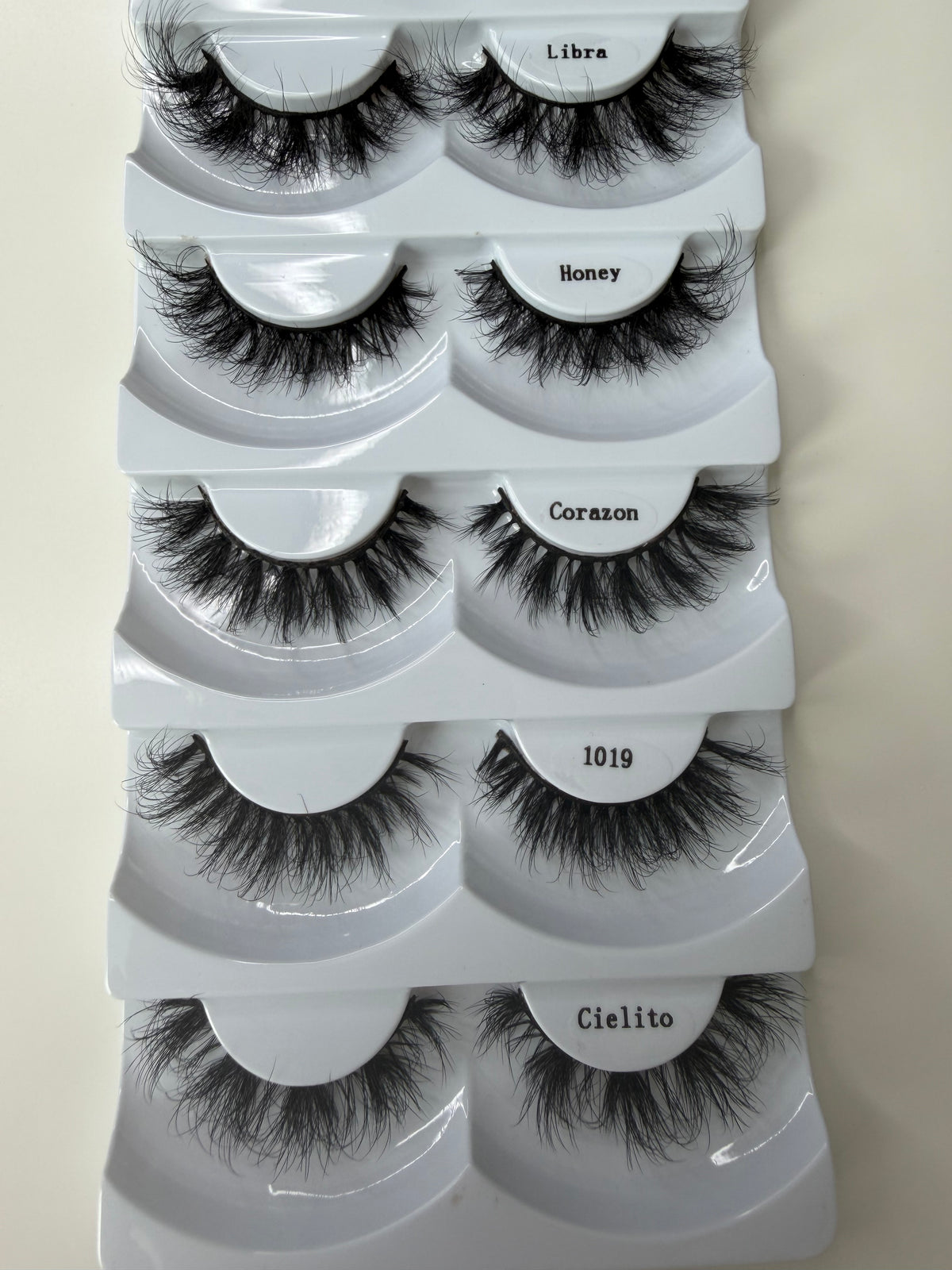 Face by Stephy × Aylani Beauty - The Lash Book