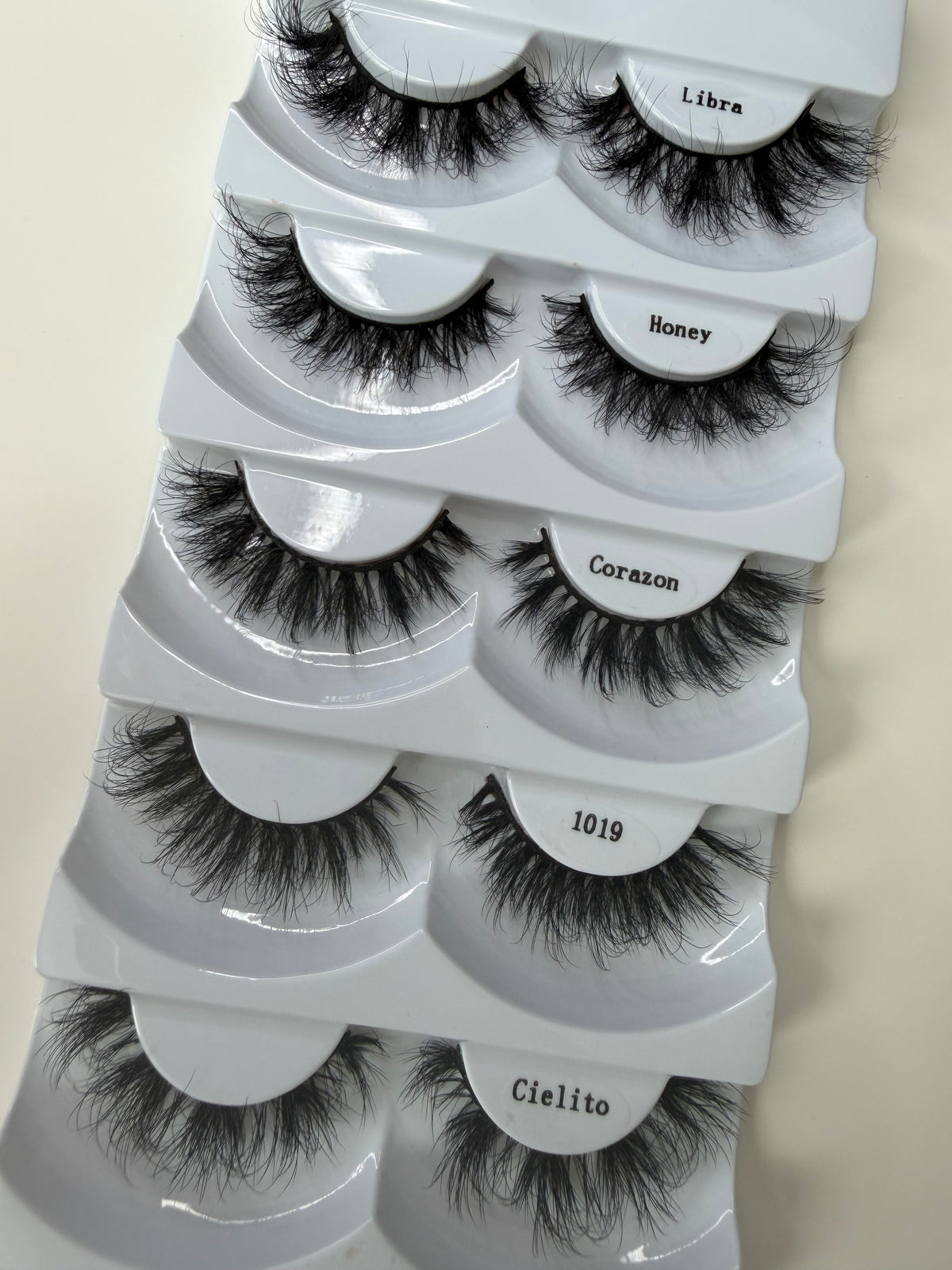 Face by Stephy × Aylani Beauty - The Lash Book